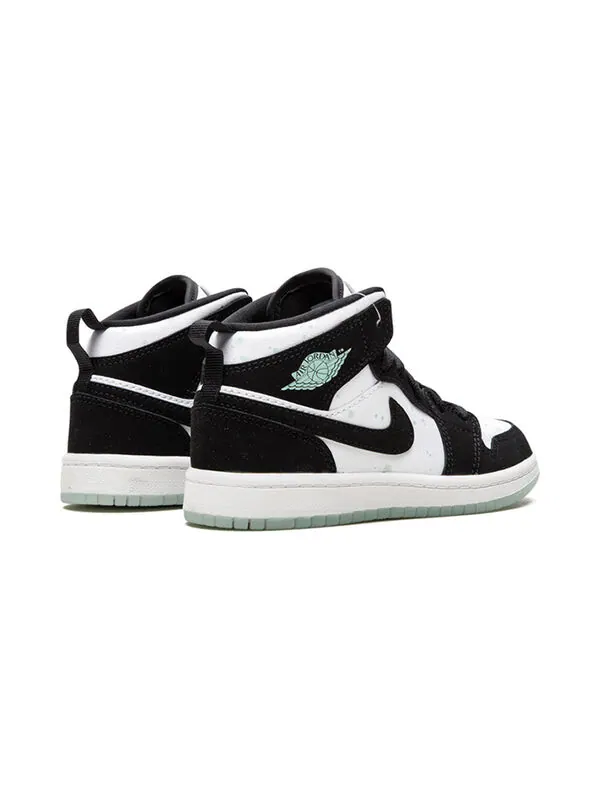 Кроссовки 1 средний размер Air Jordan — изображение 4 из 4, черный