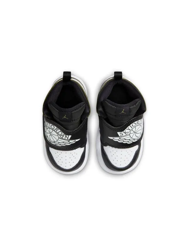 Кроссовки sky jordan 1 Air Jordan — изображение 4 из 4, черный/белый/оливковый