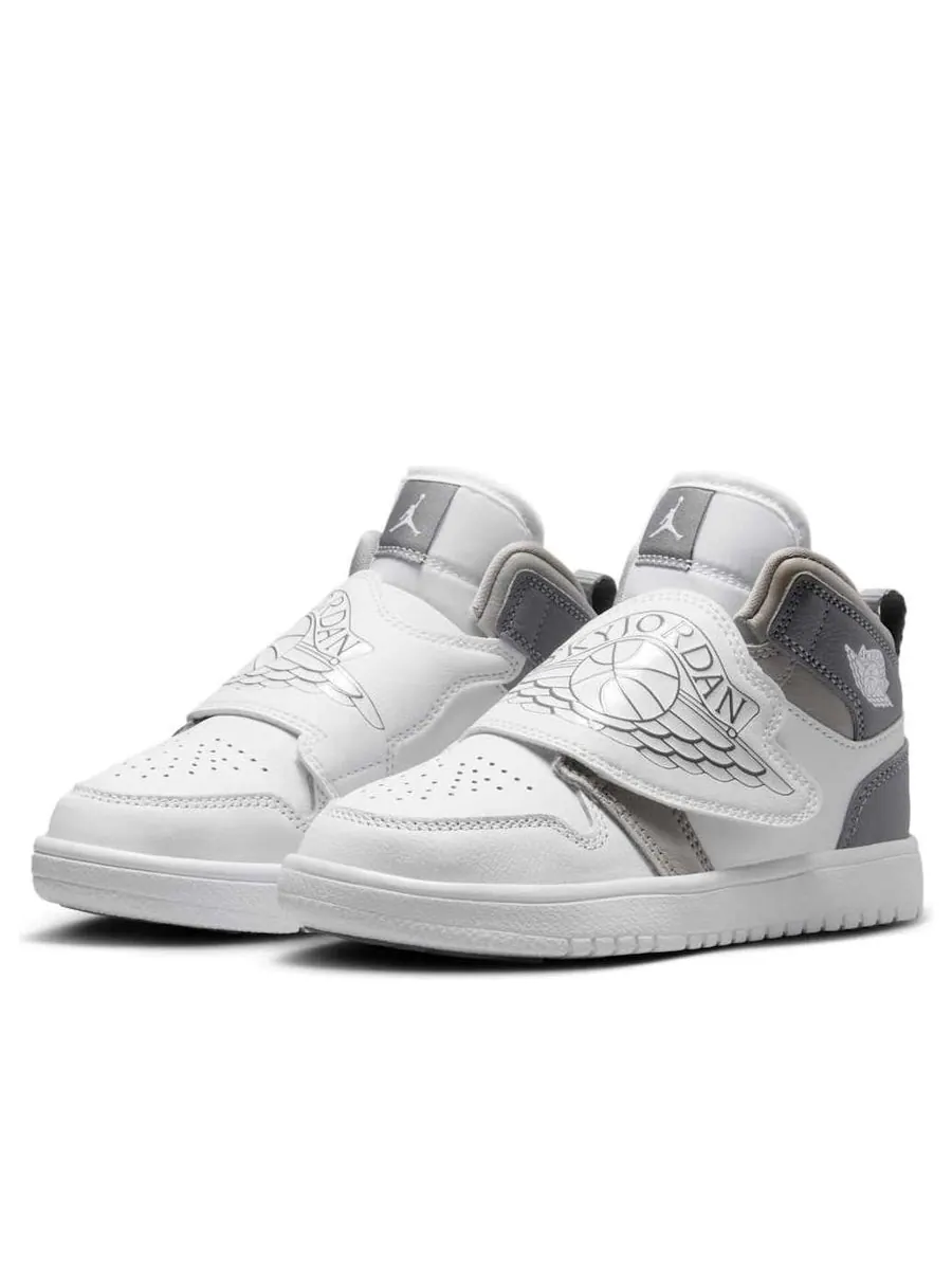 Кроссовки (PS) Air Jordan Sky Jordan 1 'Medium Grey White Cool Grey' — изображение 3 из 6, серый