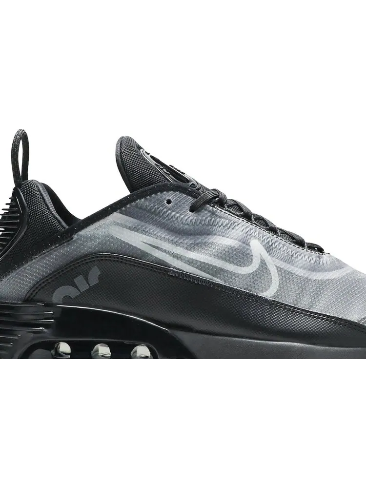 Кроссовки Nike Air Max 2090 'Anthracite' — изображение 2 из 8, черный