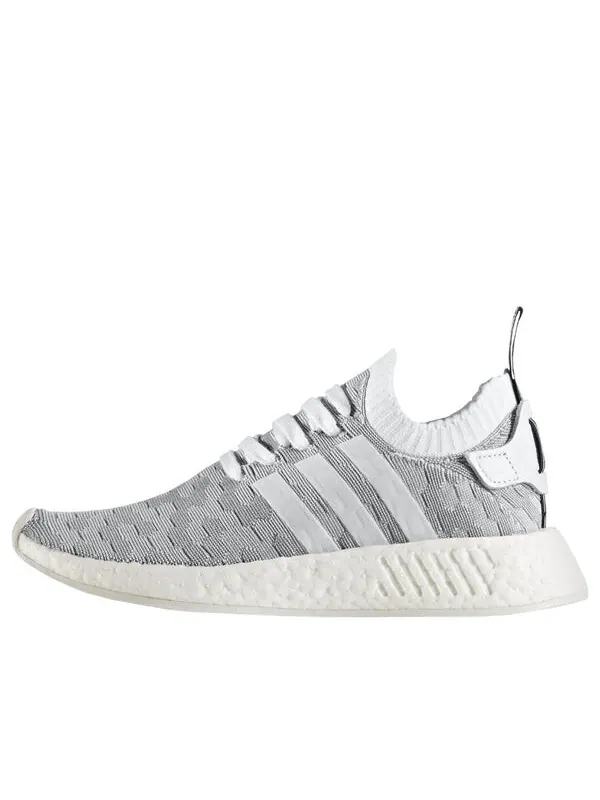 Кроссовки nmd_r2 primeknit Adidas — изображение 1 из 4, белый/черный