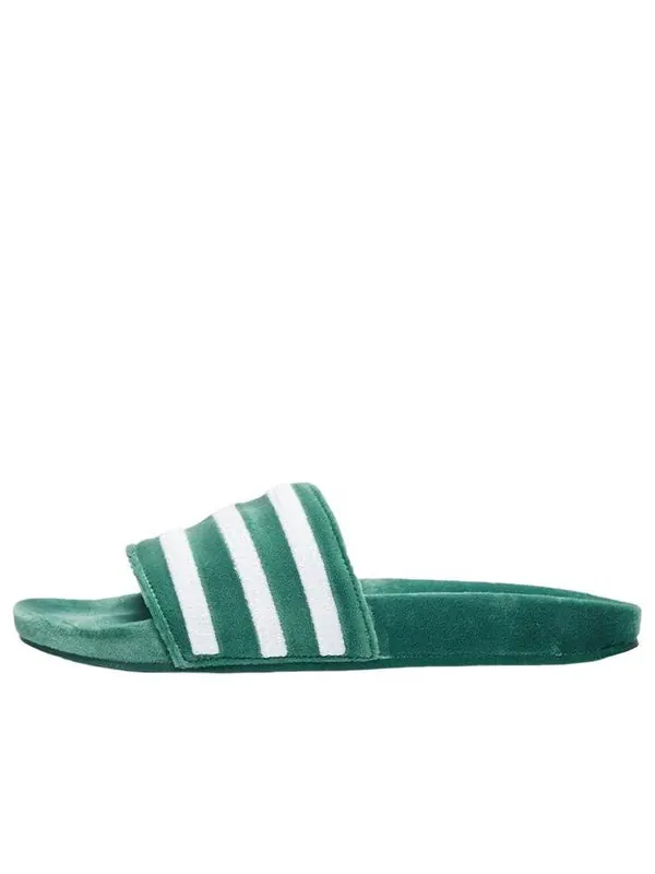 Тапочки adilette 'green white' Adidas — изображение 1 из 4, зеленый/белый
