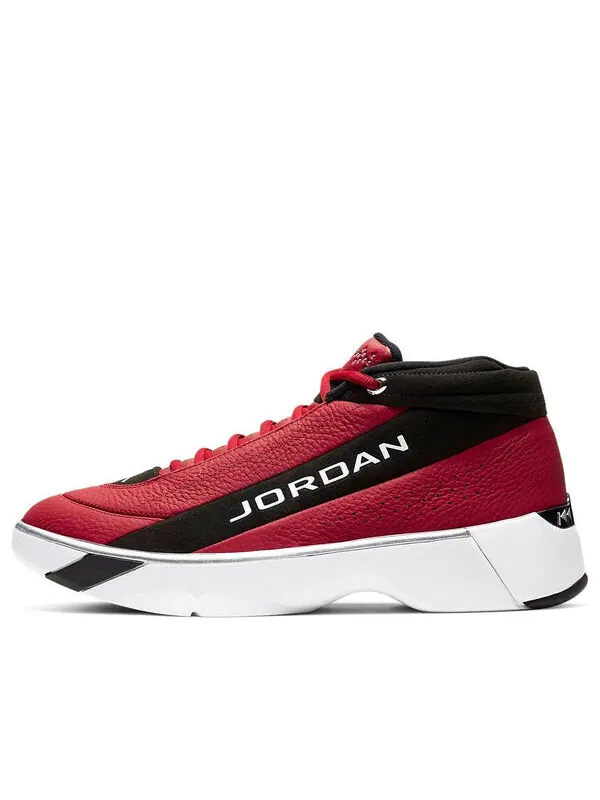 Демонстрация команды по производству кроссовок Air Jordan — изображение 1 из 4, черный/красный/белый