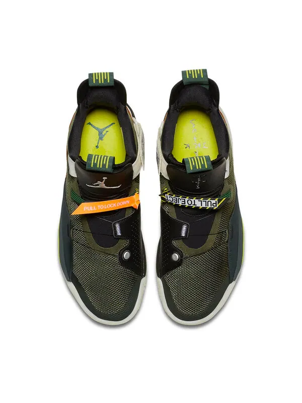 Кроссовки 33 nrg x travis scott Air Jordan — изображение 4 из 4
