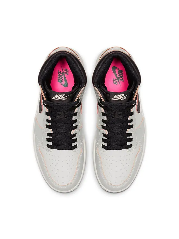 Кроссовки 1 ретро высокие sb Air Jordan — изображение 4 из 4, светлый/черный--розовый