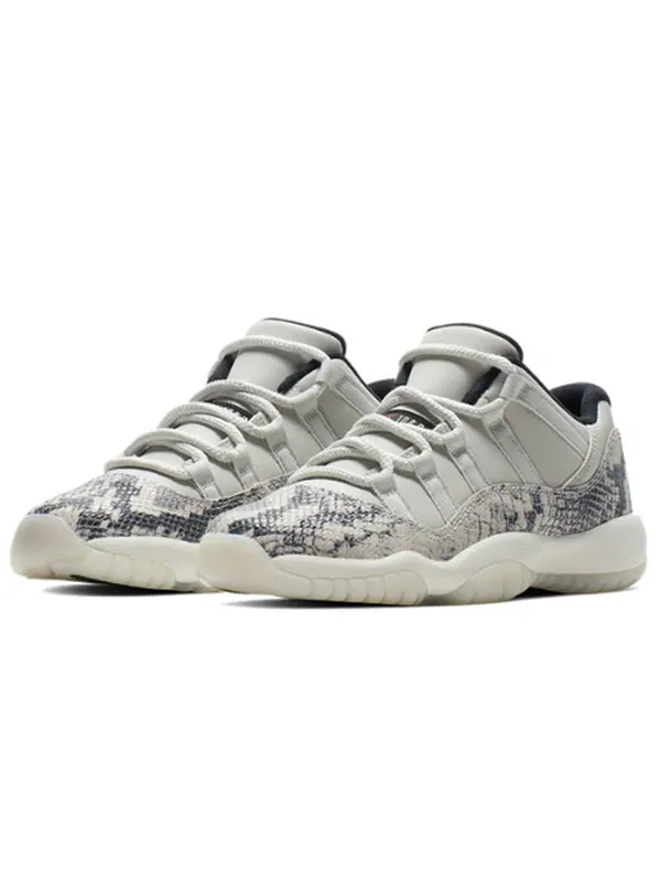 Кроссовки 11 ретро низкие Air Jordan — изображение 3 из 4, светлый/красный--черный
