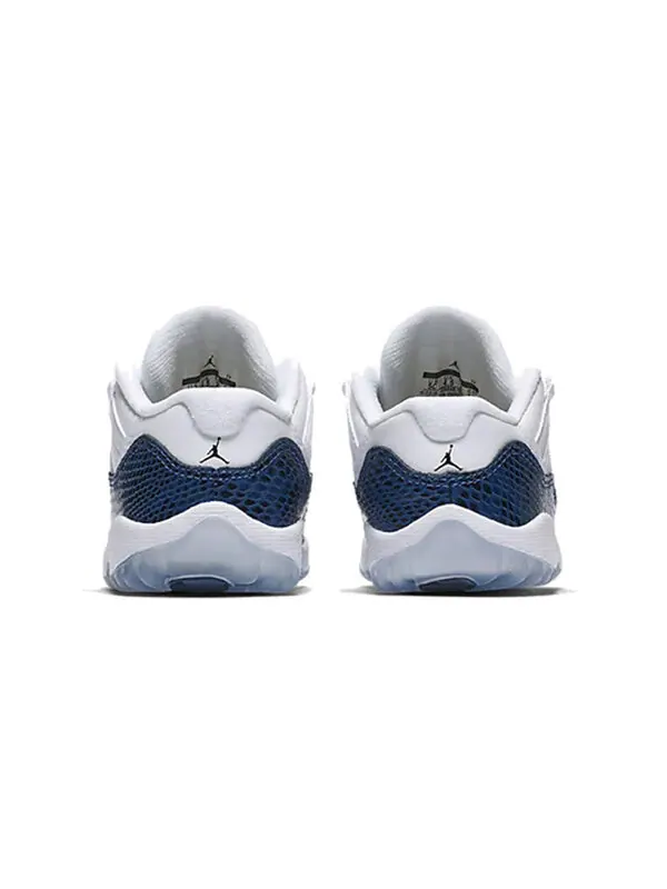 Кроссовки 11 ретро низкие Air Jordan — изображение 4 из 4, белый