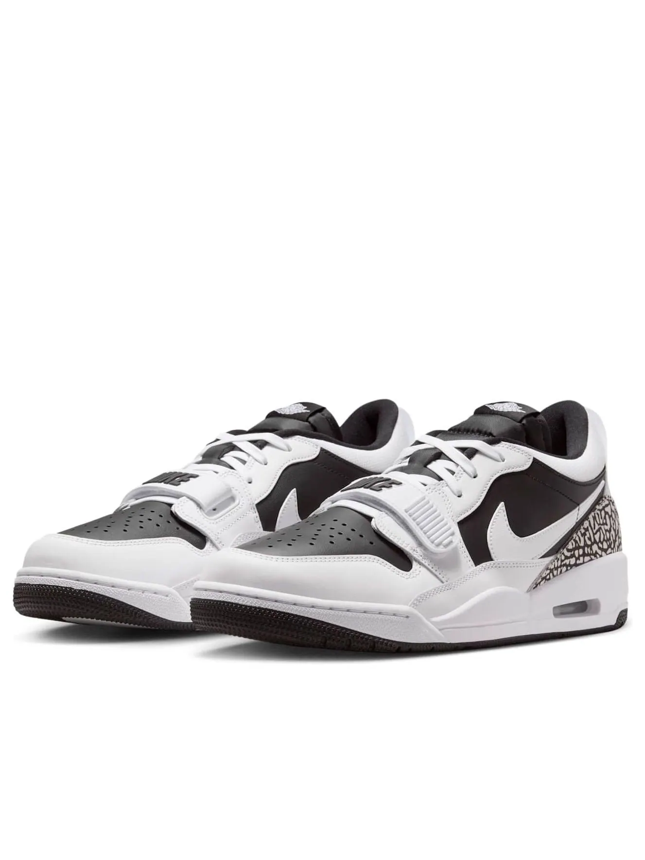 Кроссовки Air Jordan Legacy 312 Low 'Reverse Panda' — изображение 4 из 6, белый