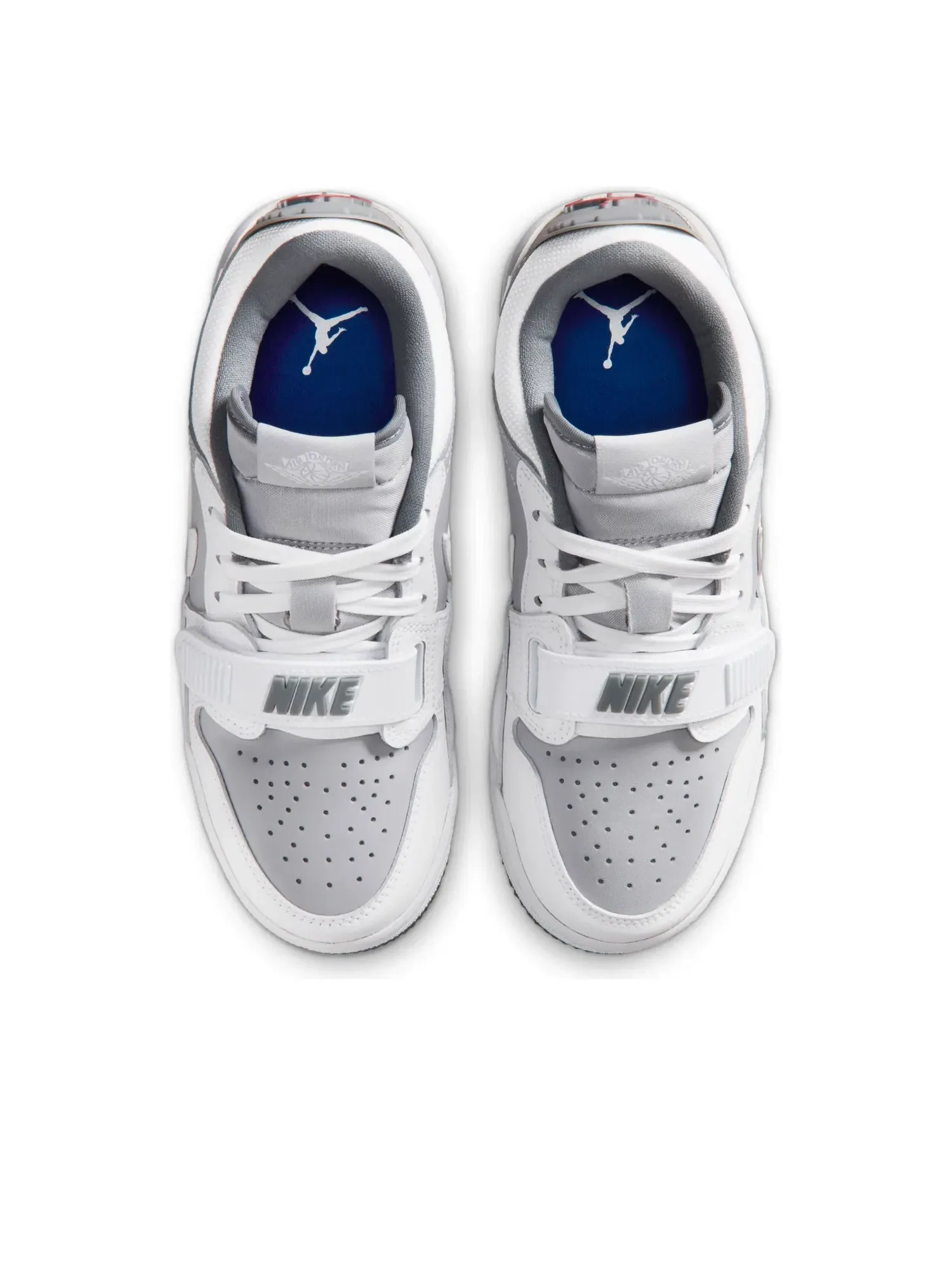 Кроссовки Air Jordan Legacy 312 Low 'Wolf Grey White Cool Grey' CD9054-005 — изображение 2 из 6, серый