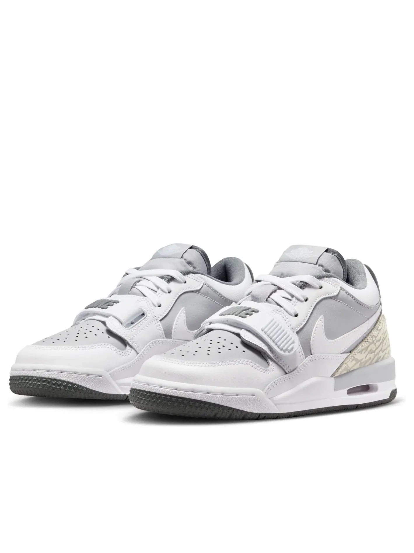 Кроссовки Air Jordan Legacy 312 Low 'Wolf Grey White Cool Grey' CD9054-005 — изображение 4 из 6, серый