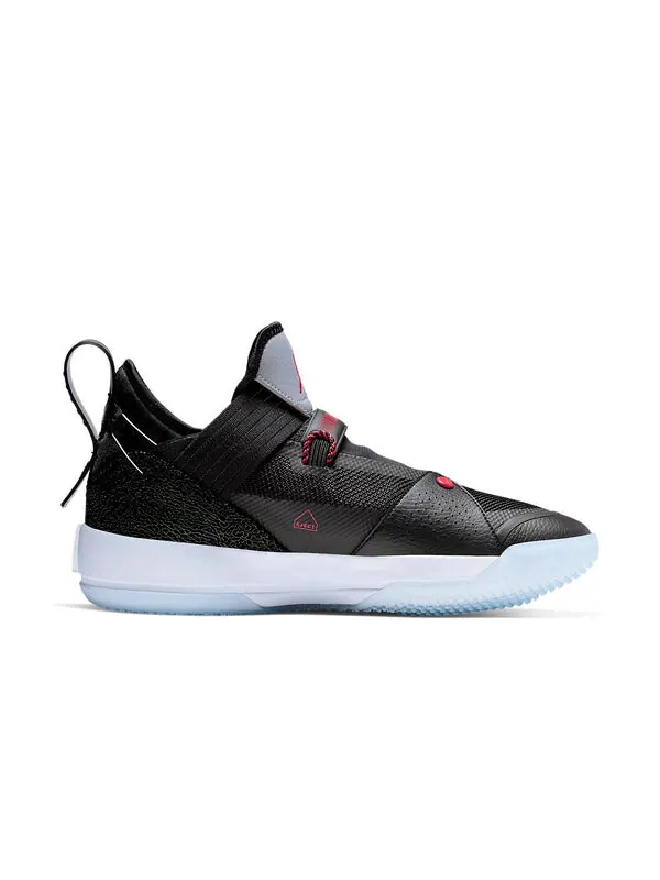 Кроссовки 33 с. Air Jordan — изображение 2 из 4, черный/красный-серый