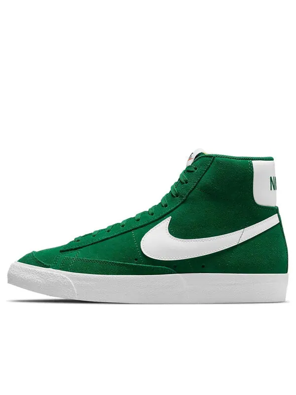 Кроссовки blazer mid '77 suede 'pine green' Nike — изображение 1 из 4, зеленый/белый