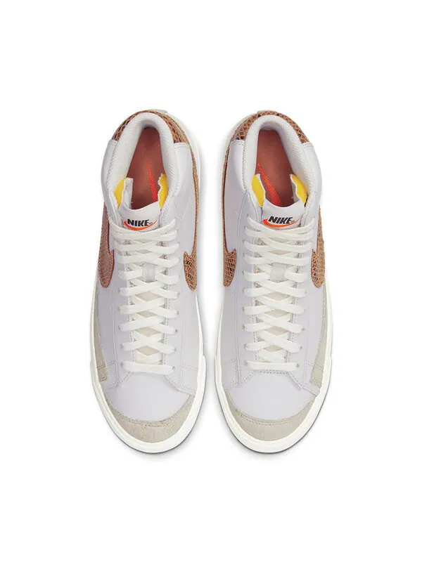 Кроссовки блейзер середина 77 Nike — изображение 4 из 4, белый