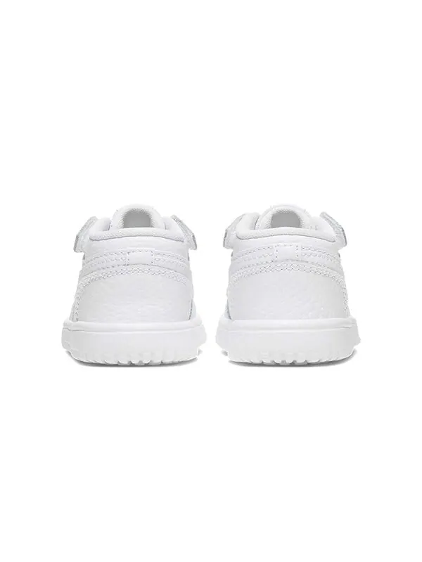Кроссовки 1 низкие alt Air Jordan — изображение 4 из 4, белый