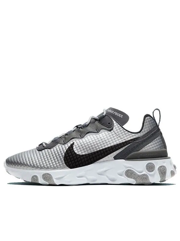Кроссовки реагируют на элемент 55 Nike — изображение 1 из 4