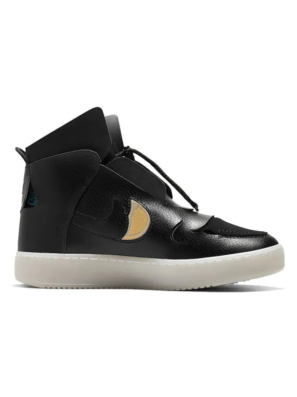 Кроссовки испорчены Nike — изображение 2 из 4, черный