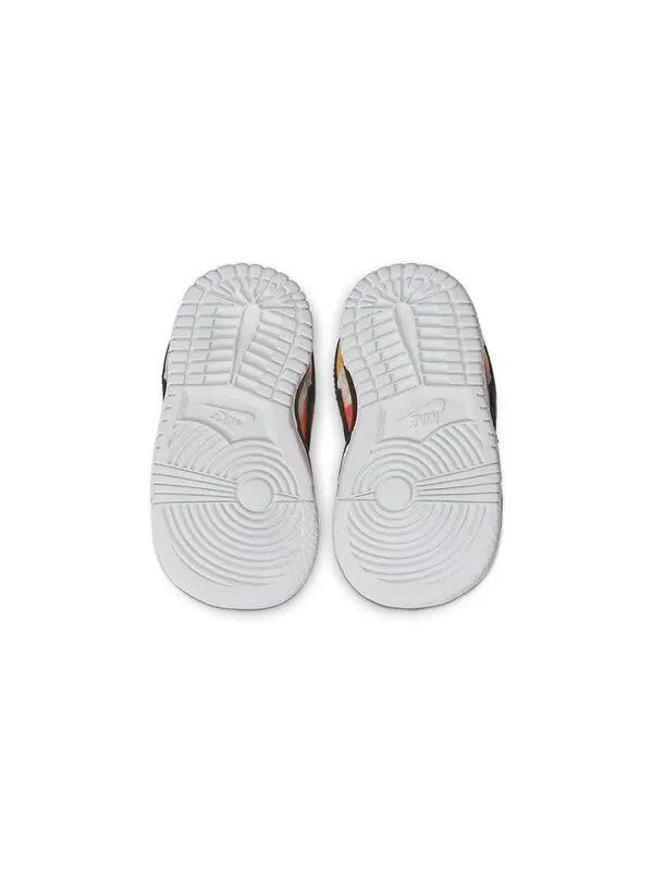 Кроссовки sb dunk low Nike — изображение 4 из 4, черный