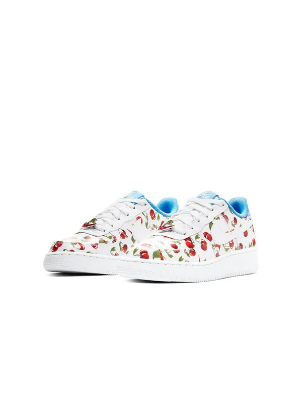 Кроссовки детские Nike Air force 1 с принтом из вишен — изображение 3 из 4, белый