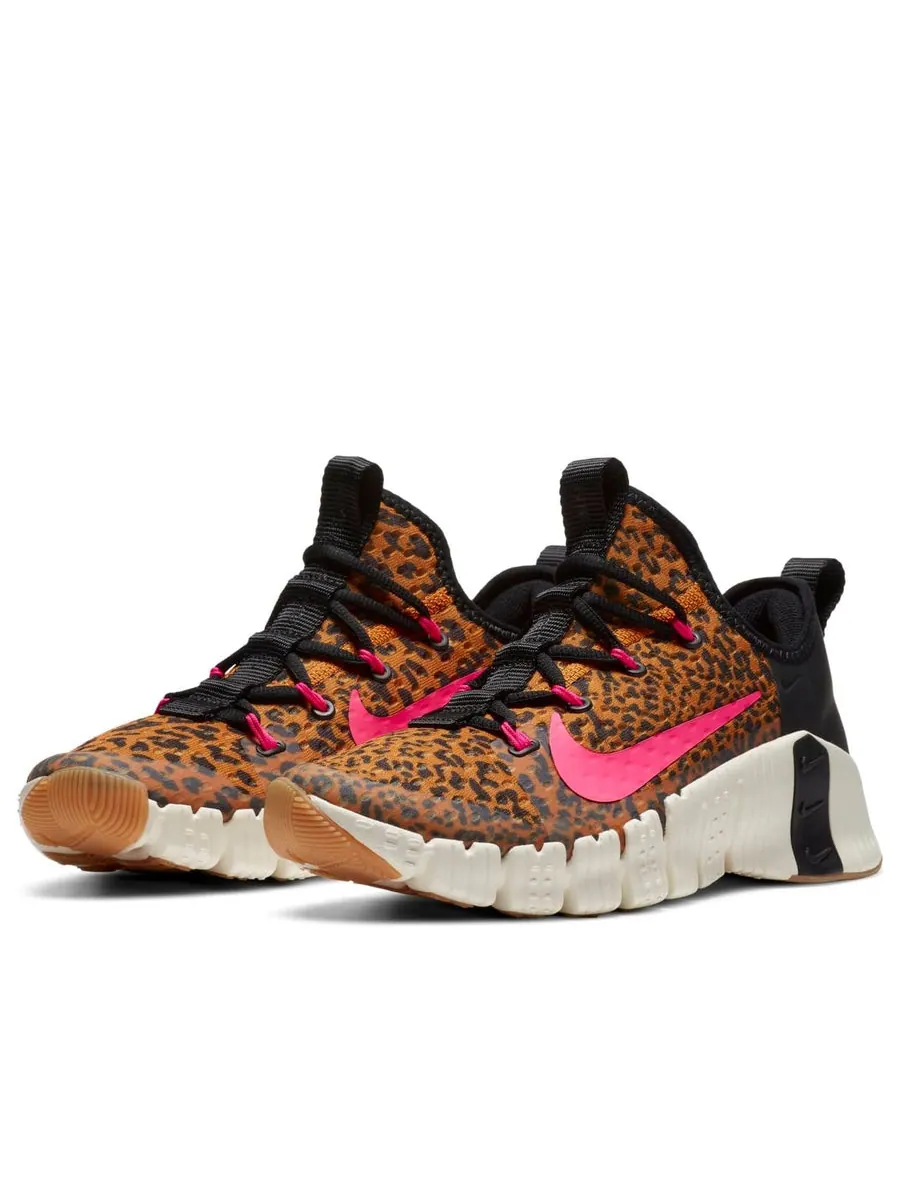 Кроссовки (WMNS) Nike Free Metcon 3 'Leopard Print' — изображение 3 из 6, коричневый