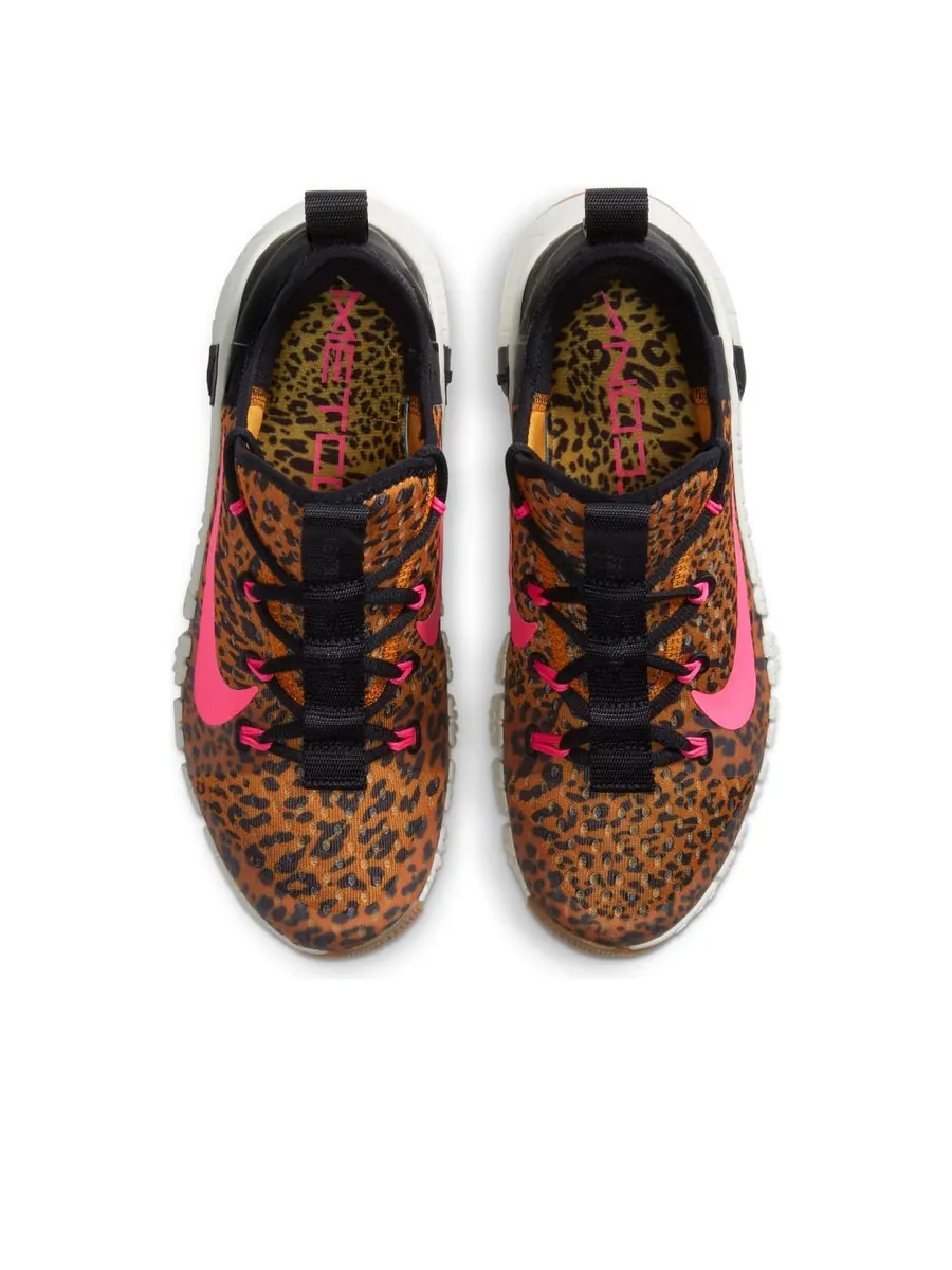Кроссовки (WMNS) Nike Free Metcon 3 'Leopard Print' — изображение 4 из 6, коричневый