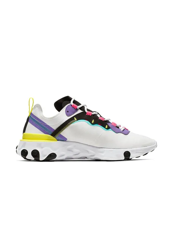 Кроссовки реагируют на элемент 55 Nike — изображение 2 из 4