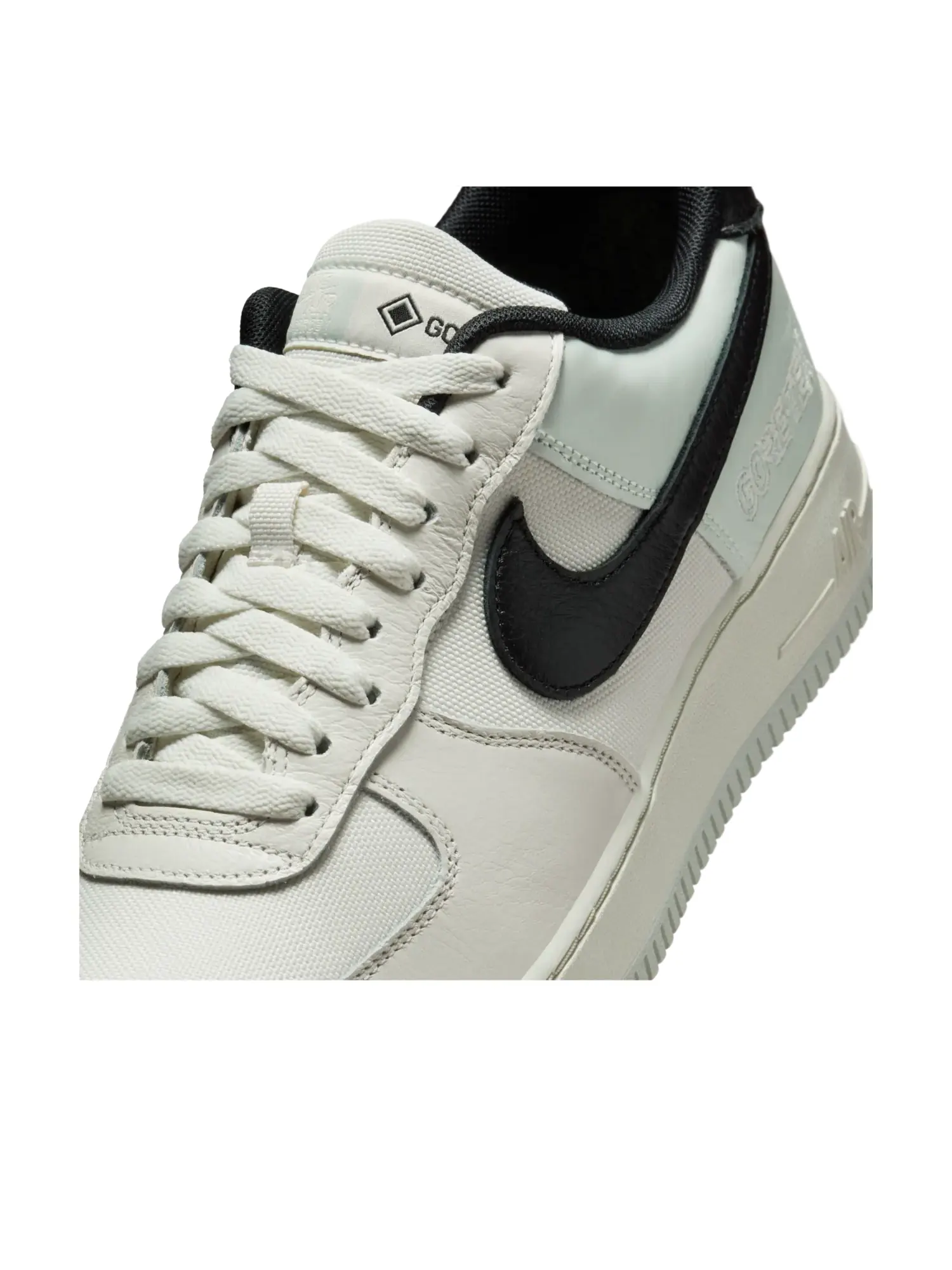 Кроссовки Nike Air Force 1 Gore-Tex 'Phantom Black' — изображение 5 из 7, белый