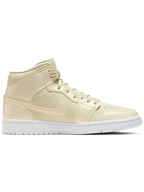 Кроссовки 1 средние Air Jordan — изображение 2 из 4, белый