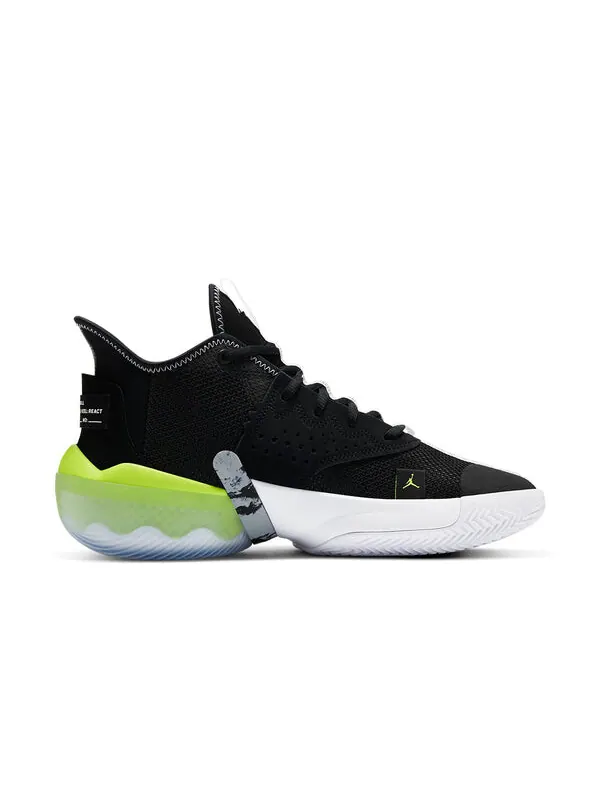 Кроссовки реагируют на возвышение pf Air Jordan — изображение 2 из 4