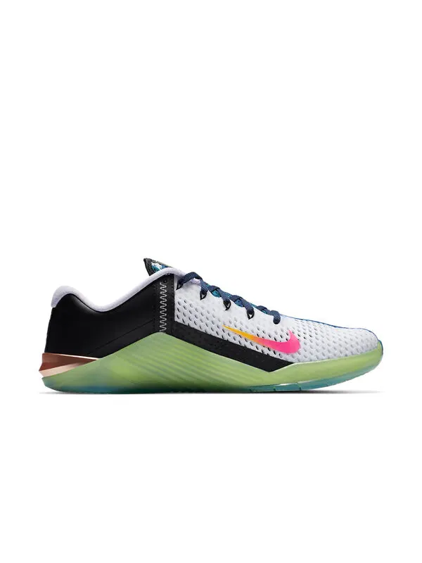 Кроссовки меткон 6 х Nike — изображение 2 из 4, желтый/черный/красный