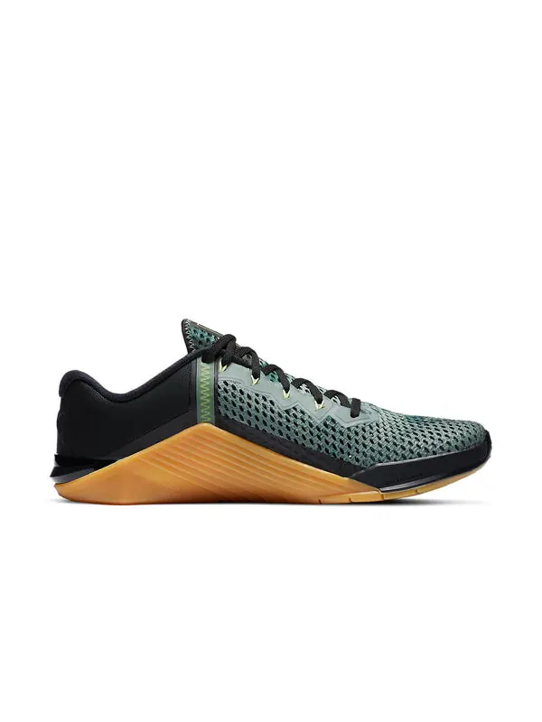 Кроссовки меткон 6 Nike — изображение 2 из 4, черный/зеленый