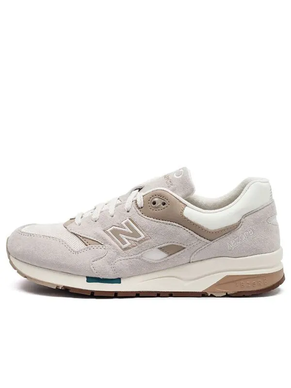 Кроссовки New Balance Cm1700By 'Beauty &Youth' — изображение 1 из 4, кремовый/белый