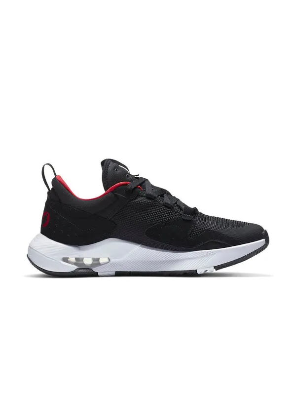 Кроссовки air cadence shoes красные Air Jordan — изображение 2 из 4, черный/красный