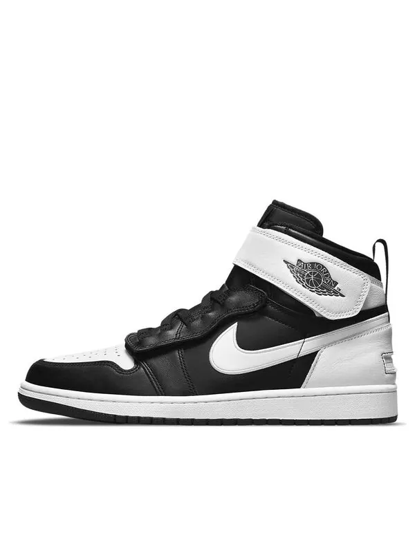 Кроссовки 1 высокие flyease Air Jordan — изображение 1 из 4, черный/белый
