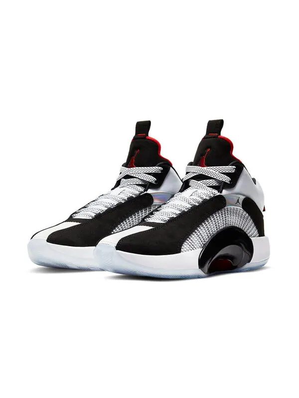 Кроссовки 35 Air Jordan — изображение 3 из 4, белый
