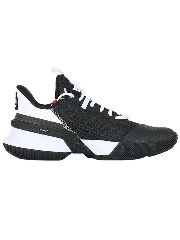 Посол кроссовок 13 Nike — изображение 2 из 4, черный/белый