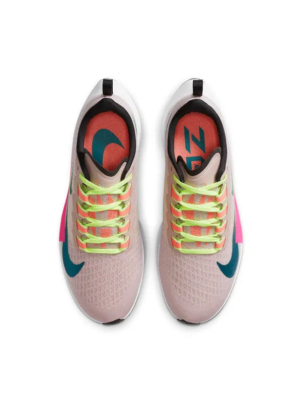 Кроссовки air zoom pegasus 37 premium 'barely rose spruce' Nike — изображение 4 из 4, розовый/яркий/розовый