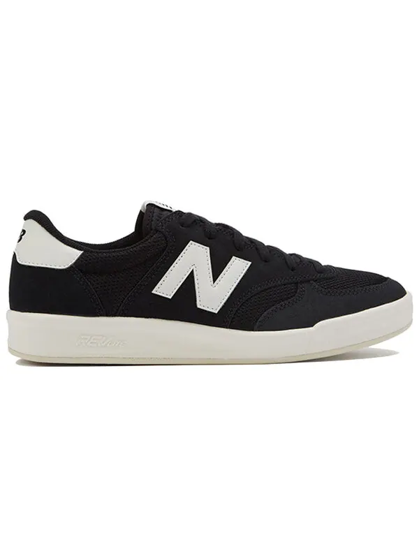 Кроссовки 300 New Balance — изображение 2 из 4, черный/белый
