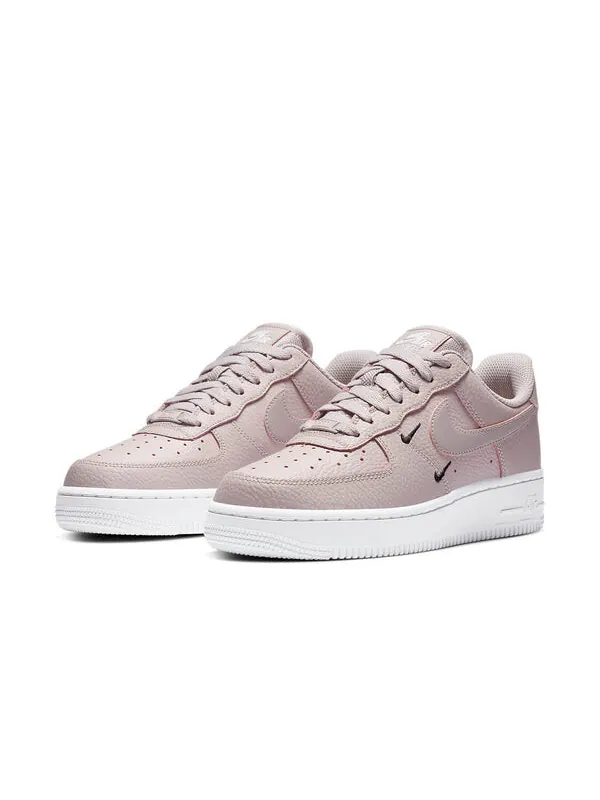 Кроссовки air force 1 '07 essential 'platinum violet' Nike — изображение 3 из 4, белый/розовый