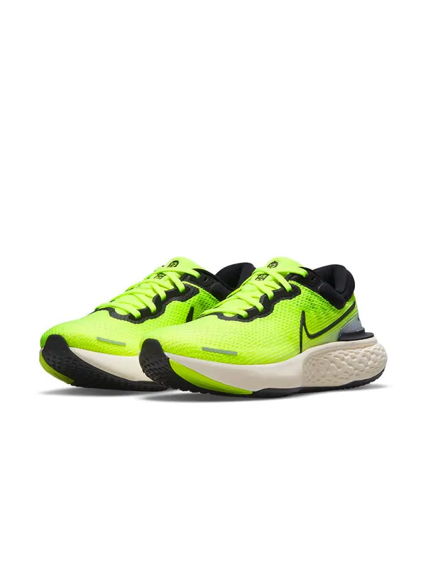 Кроссовки zoomx invincible run flyknit 'volt' Nike — изображение 3 из 4, черный