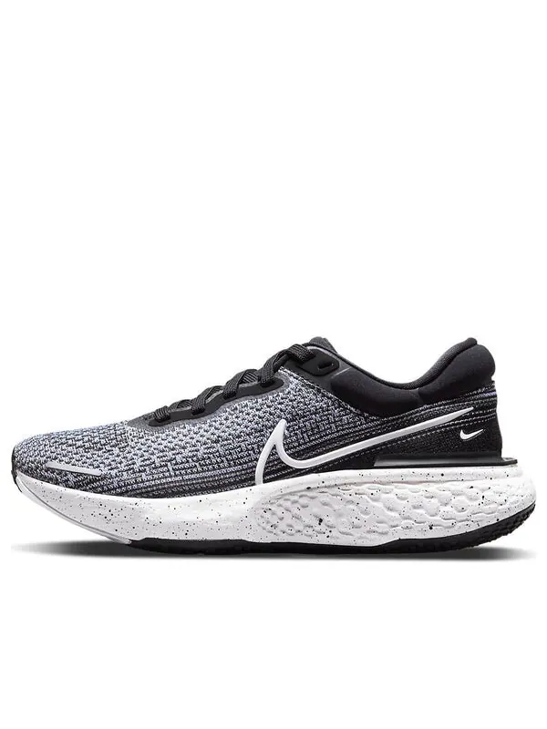 Кроссовки zoomx invincible run flyknit Nike — изображение 1 из 4, белый/черный