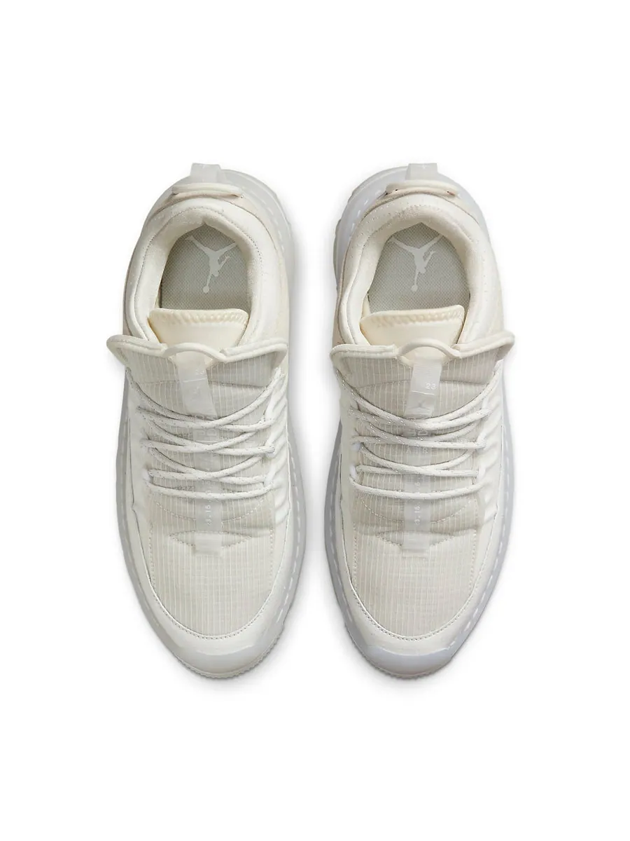 Спортивные кроссовки (WMNS) Air Jordan Air Mae 'Sail' — изображение 4 из 6, бежевый