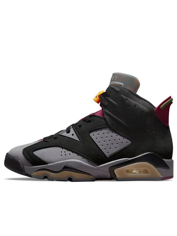 Кроссовки 6 ретро Air Jordan — изображение 1 из 4