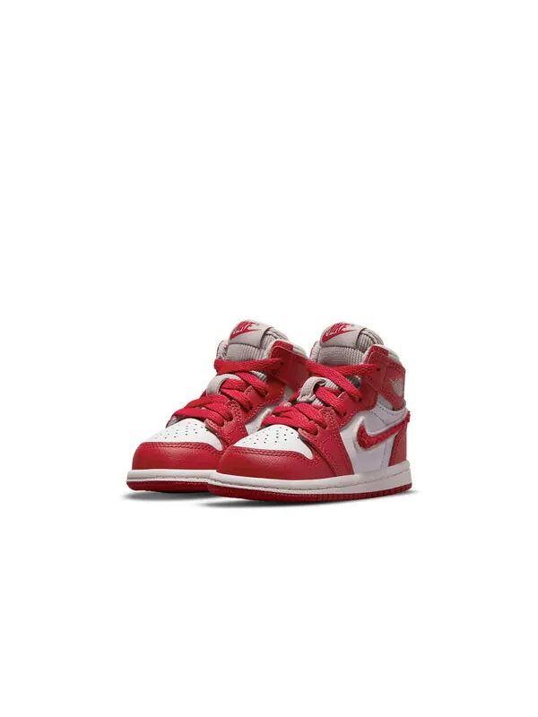 Кроссовки 1 retro high og 'newstalgia chenille' Air Jordan — изображение 3 из 4, светлый/красный