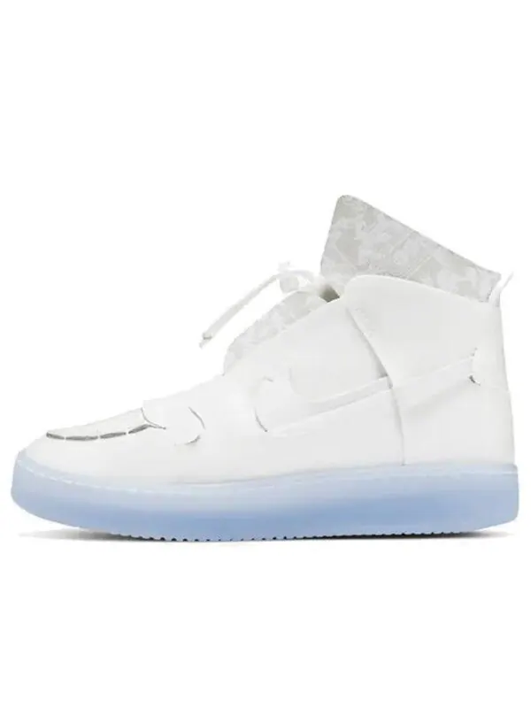 Кроссовки испорчены Nike — изображение 1 из 4, белый