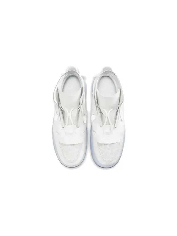 Кроссовки испорчены Nike — изображение 3 из 4, белый