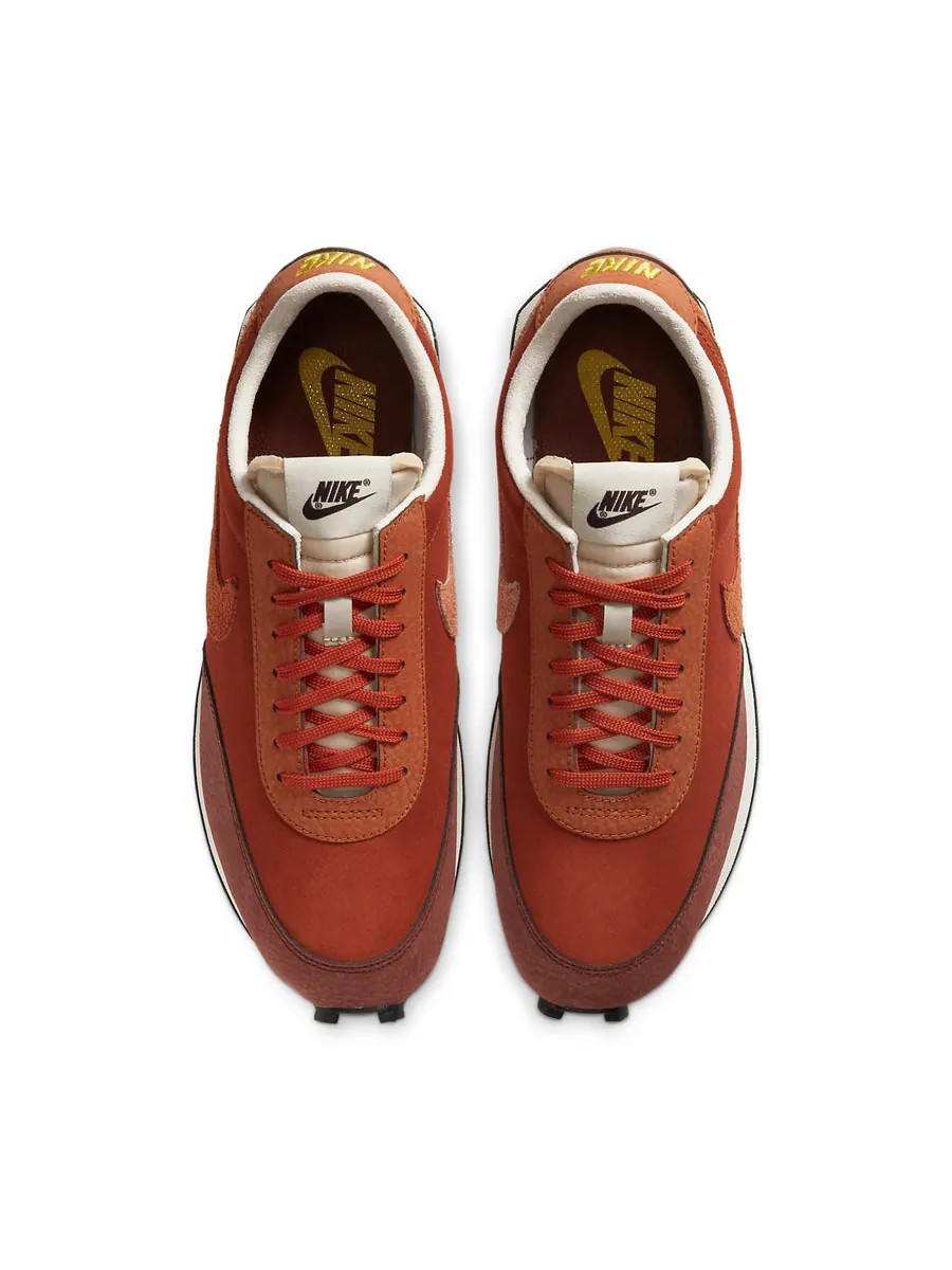 Беговые кроссовки Nike Daybreak 'Rugged Orange' — изображение 4 из 6, красный