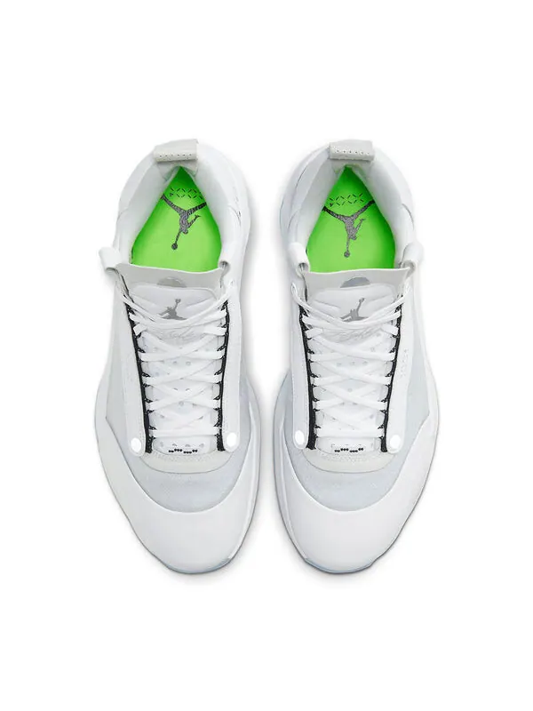 Кроссовки 34 низкие Air Jordan — изображение 4 из 4, белый