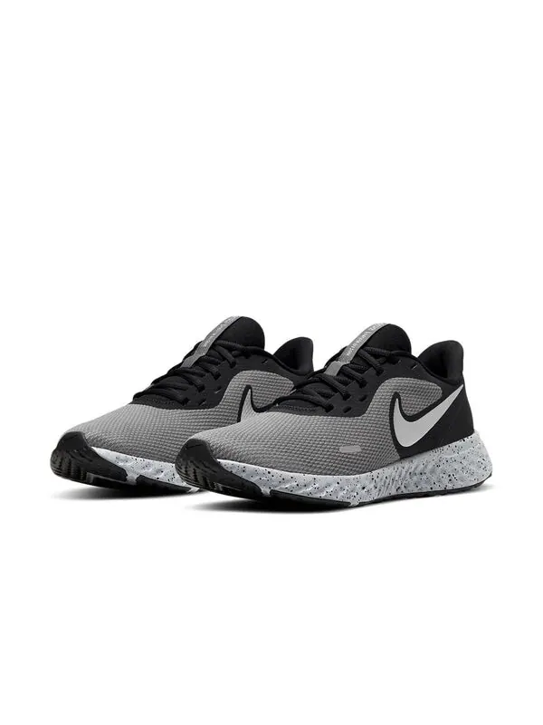 Кроссовки Revolution 5 премиум Nike — изображение 3 из 4, серый/черный