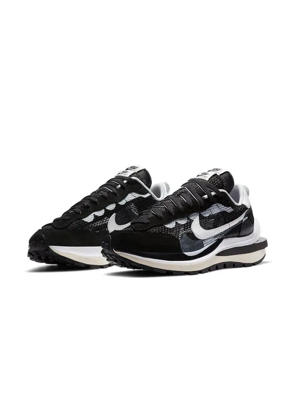 Кроссовки x sacai vaporwaffle Nike — изображение 3 из 4, черный/белый/платиновый