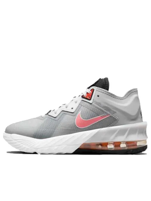 Кроссовки jr. lebron 18 low x space players Nike — изображение 1 из 1, белый/серый